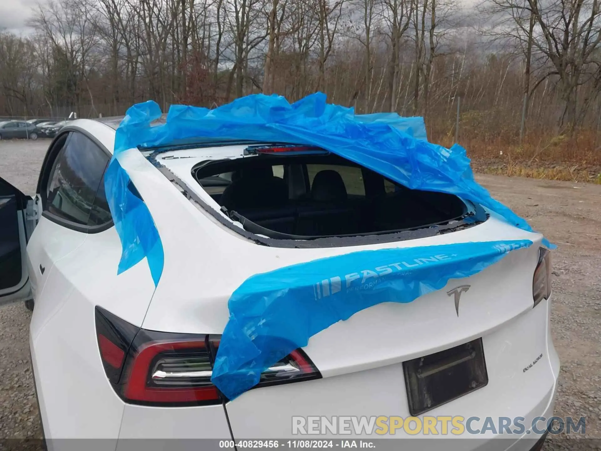 6 Photograph of a damaged car 7SAYGDEE1PA173984 TESLA MODEL Y 2023
