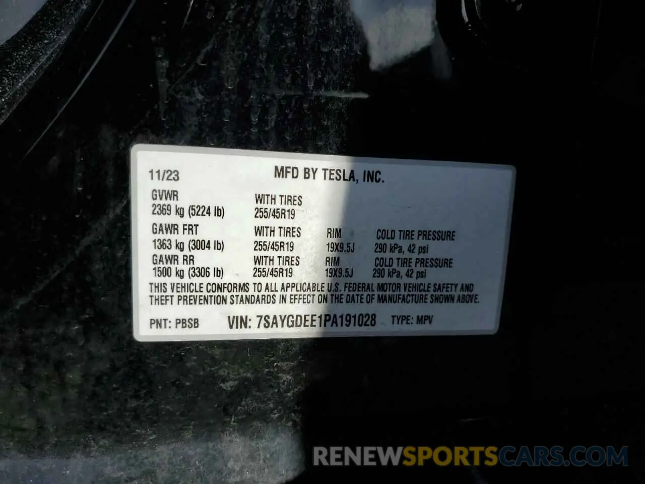 13 Photograph of a damaged car 7SAYGDEE1PA191028 TESLA MODEL Y 2023