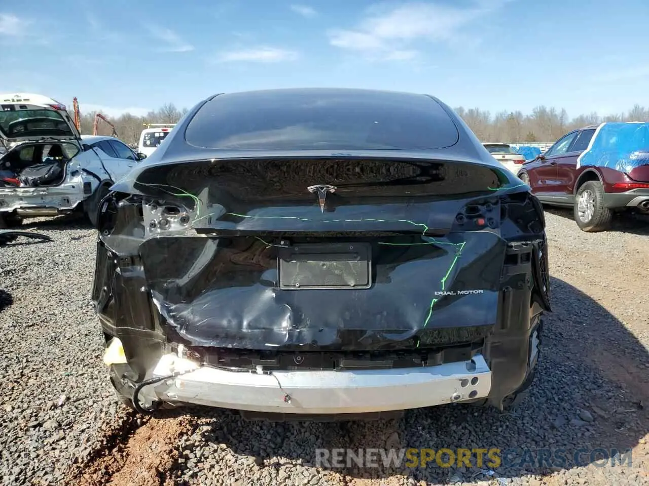 6 Photograph of a damaged car 7SAYGDEE1PA191028 TESLA MODEL Y 2023