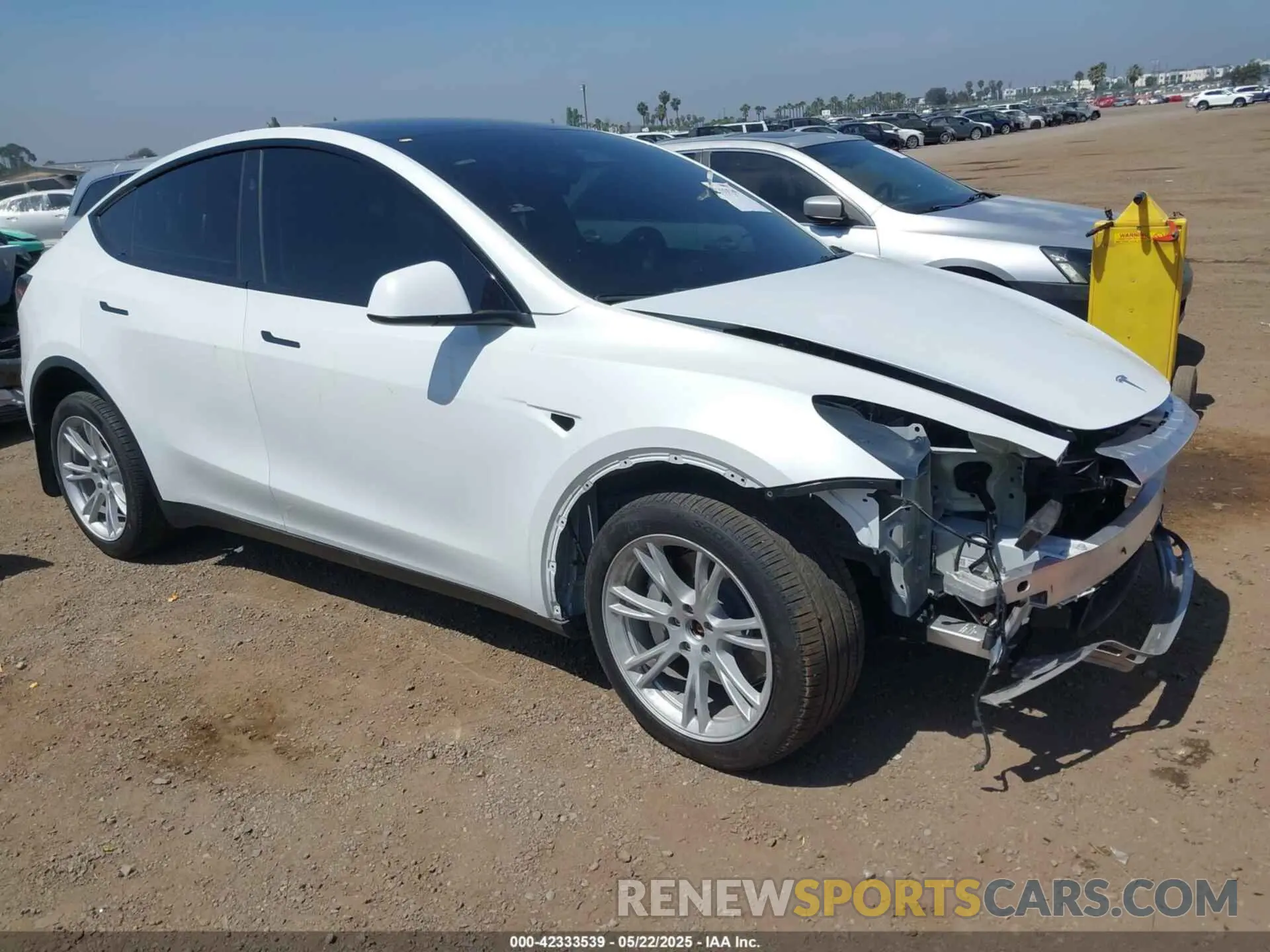 1 Photograph of a damaged car 7SAYGDEE1PA191255 TESLA MODEL Y 2023