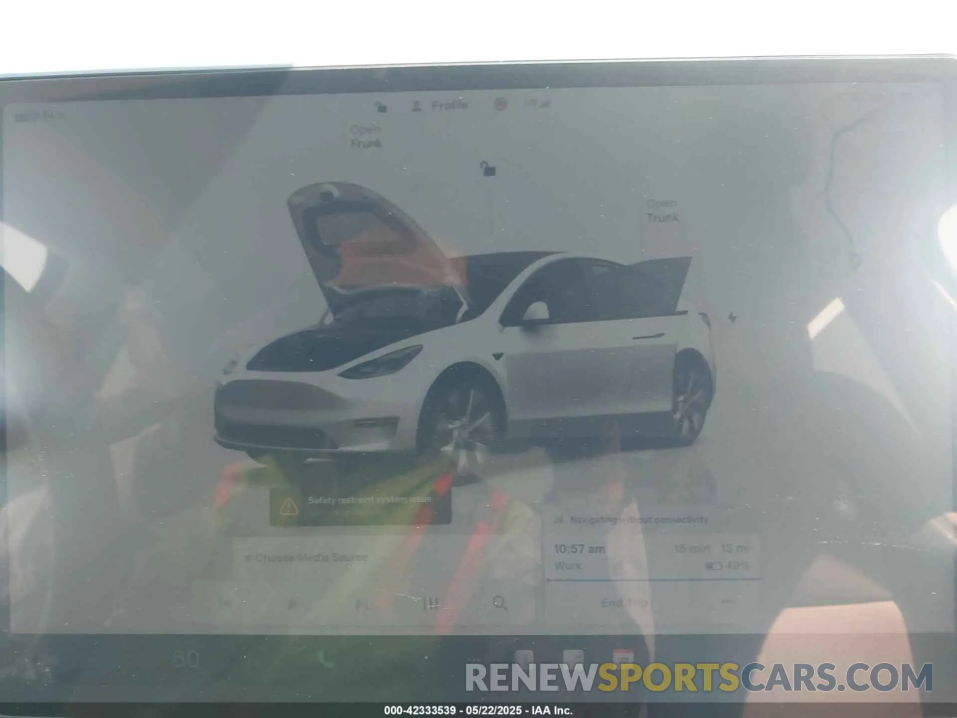 19 Photograph of a damaged car 7SAYGDEE1PA191255 TESLA MODEL Y 2023