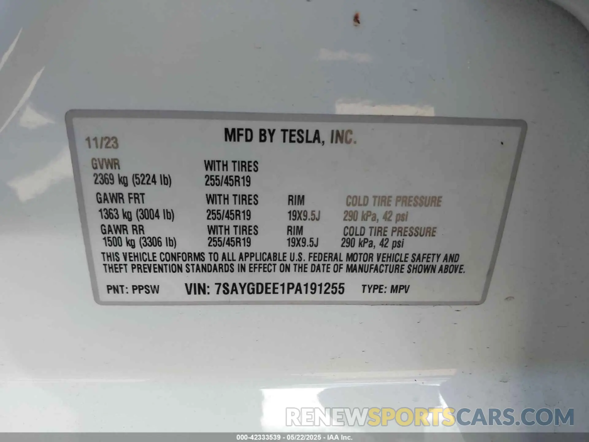 9 Photograph of a damaged car 7SAYGDEE1PA191255 TESLA MODEL Y 2023