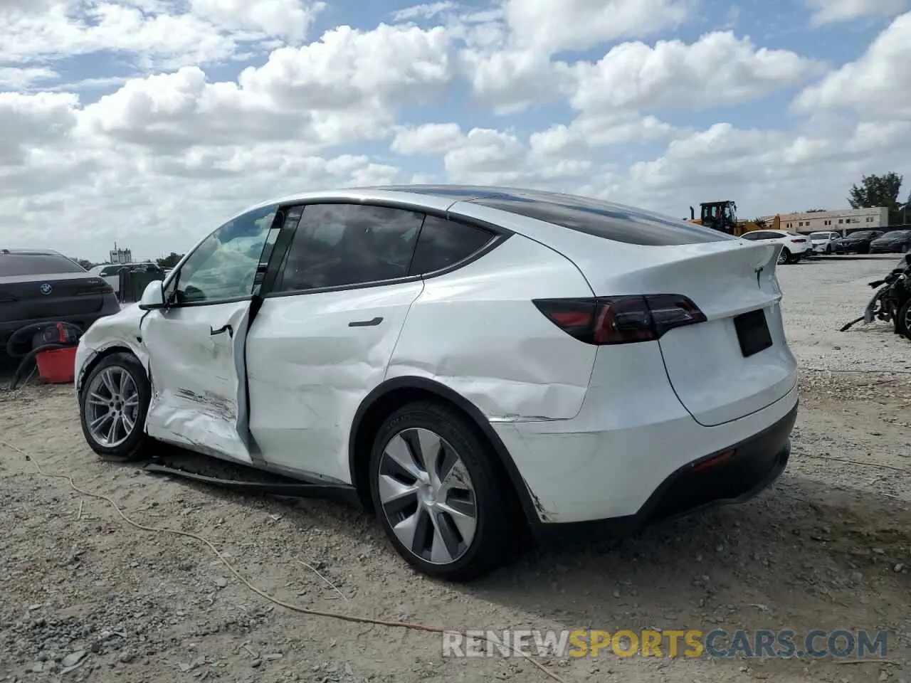 2 Photograph of a damaged car 7SAYGDEE1PF595496 TESLA MODEL Y 2023