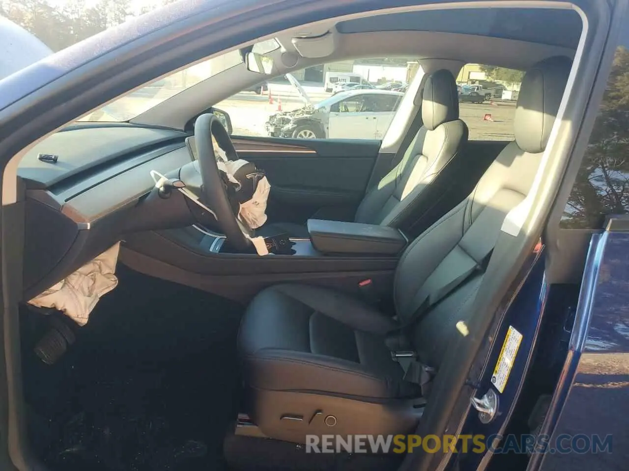 7 Photograph of a damaged car 7SAYGDEE1PF607226 TESLA MODEL Y 2023
