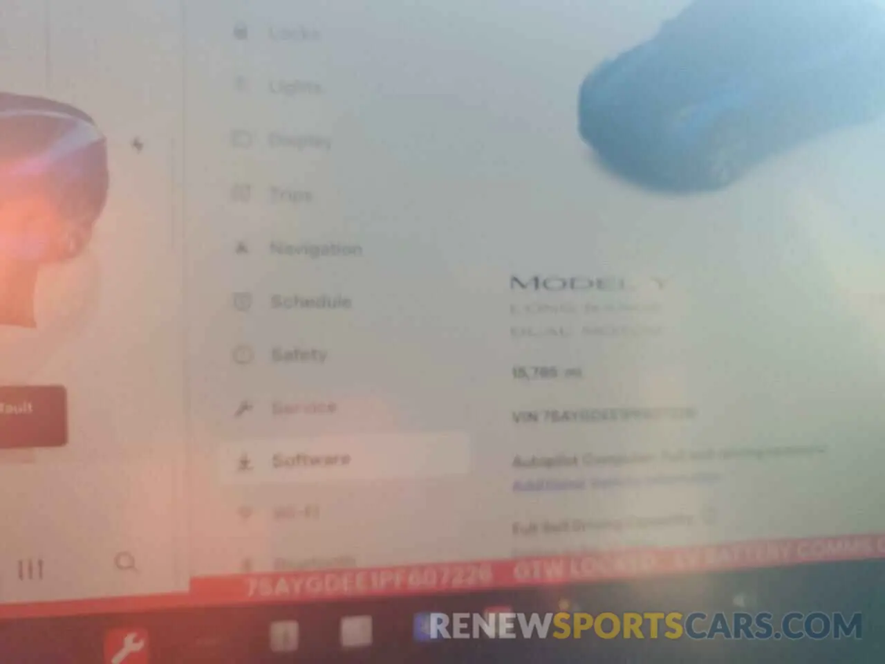 9 Photograph of a damaged car 7SAYGDEE1PF607226 TESLA MODEL Y 2023