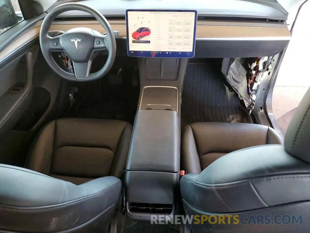 8 Photograph of a damaged car 7SAYGDEE1PF609185 TESLA MODEL Y 2023
