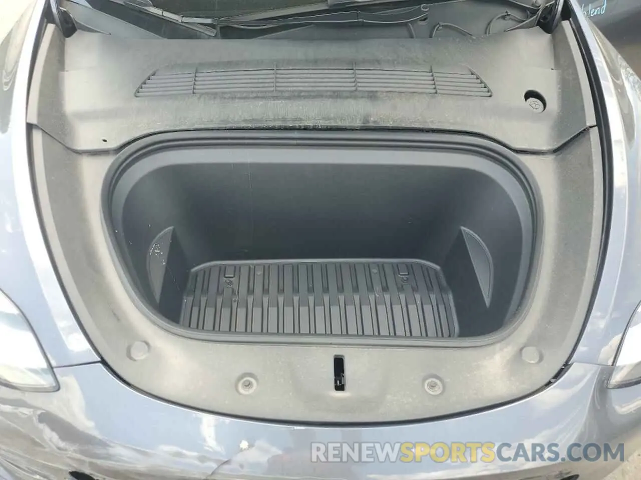 11 Photograph of a damaged car 7SAYGDEE1PF612166 TESLA MODEL Y 2023