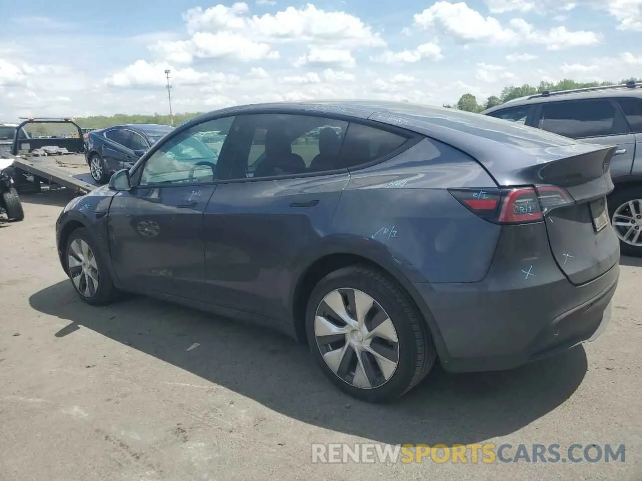 2 Photograph of a damaged car 7SAYGDEE1PF612166 TESLA MODEL Y 2023