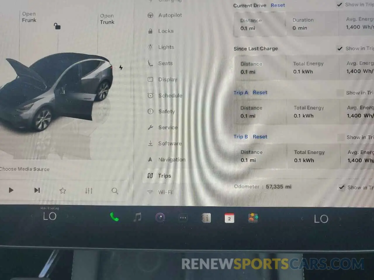 9 Photograph of a damaged car 7SAYGDEE1PF612166 TESLA MODEL Y 2023