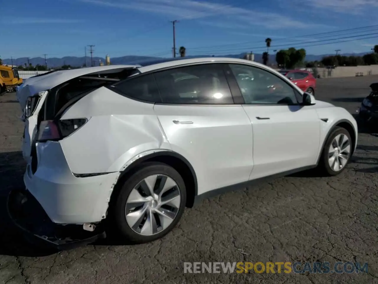 3 Photograph of a damaged car 7SAYGDEE1PF638153 TESLA MODEL Y 2023