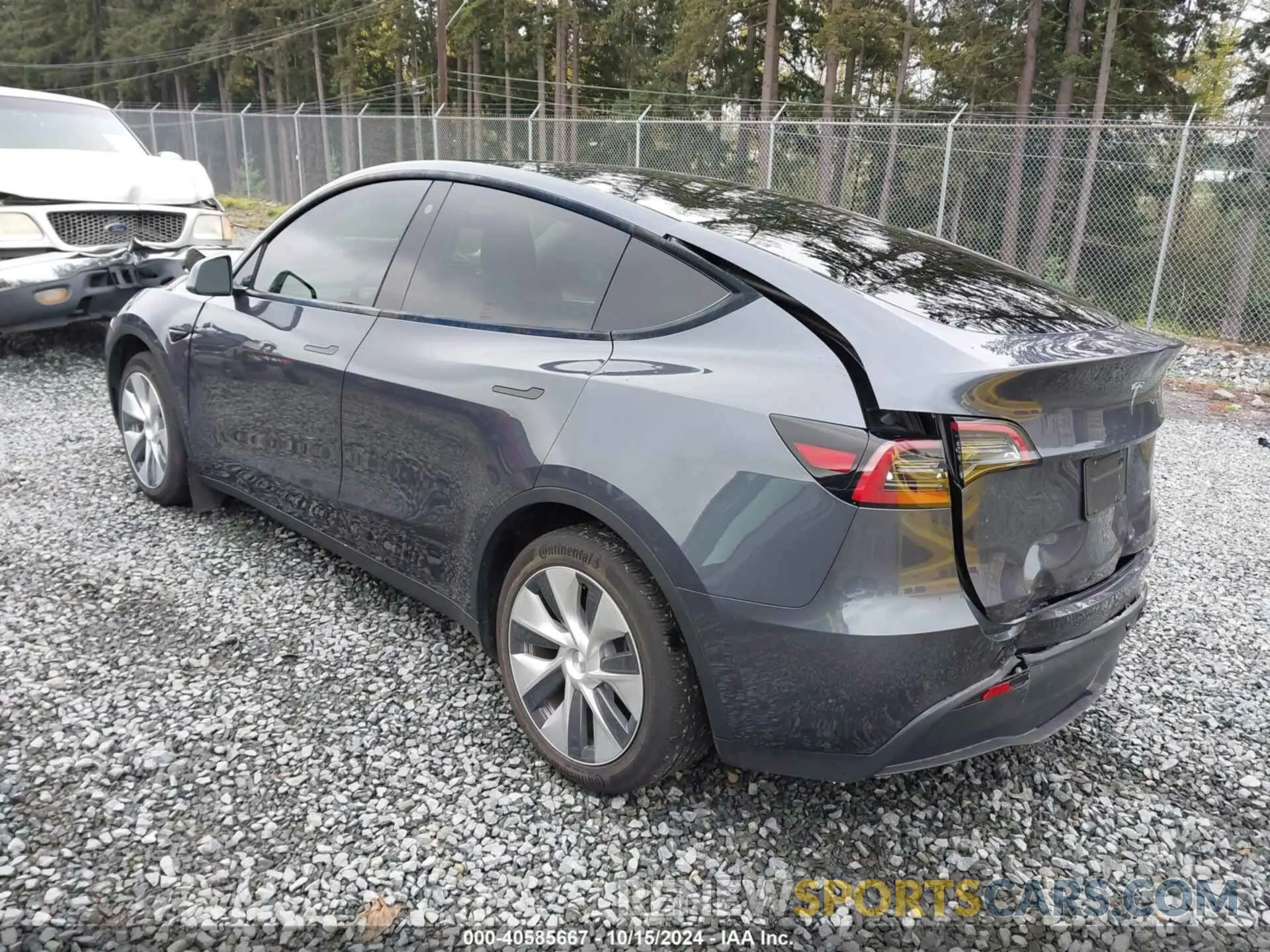 3 Photograph of a damaged car 7SAYGDEE1PF645877 TESLA MODEL Y 2023