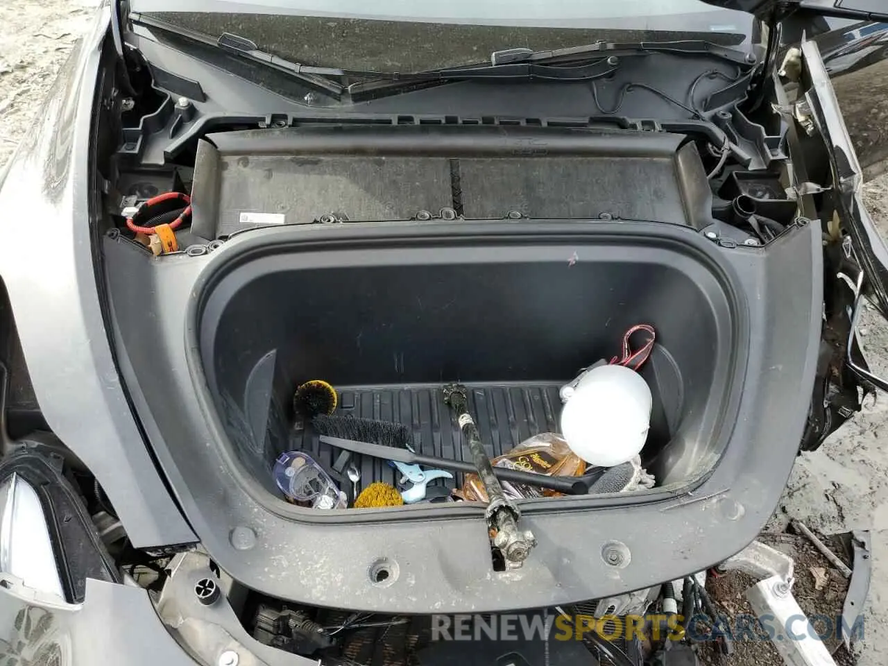 11 Photograph of a damaged car 7SAYGDEE1PF693055 TESLA MODEL Y 2023