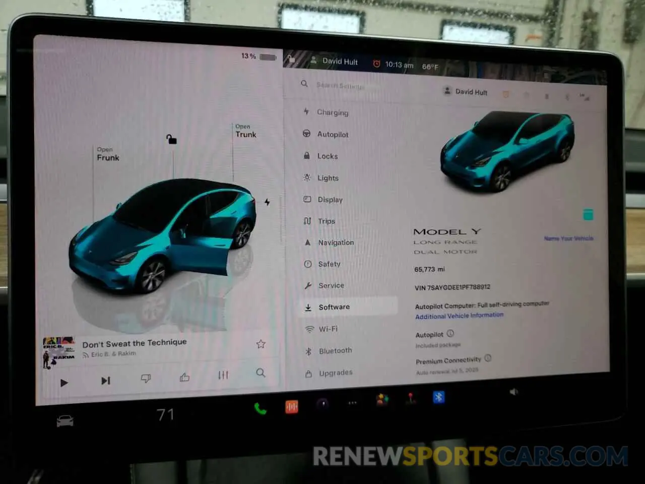 9 Photograph of a damaged car 7SAYGDEE1PF788912 TESLA MODEL Y 2023