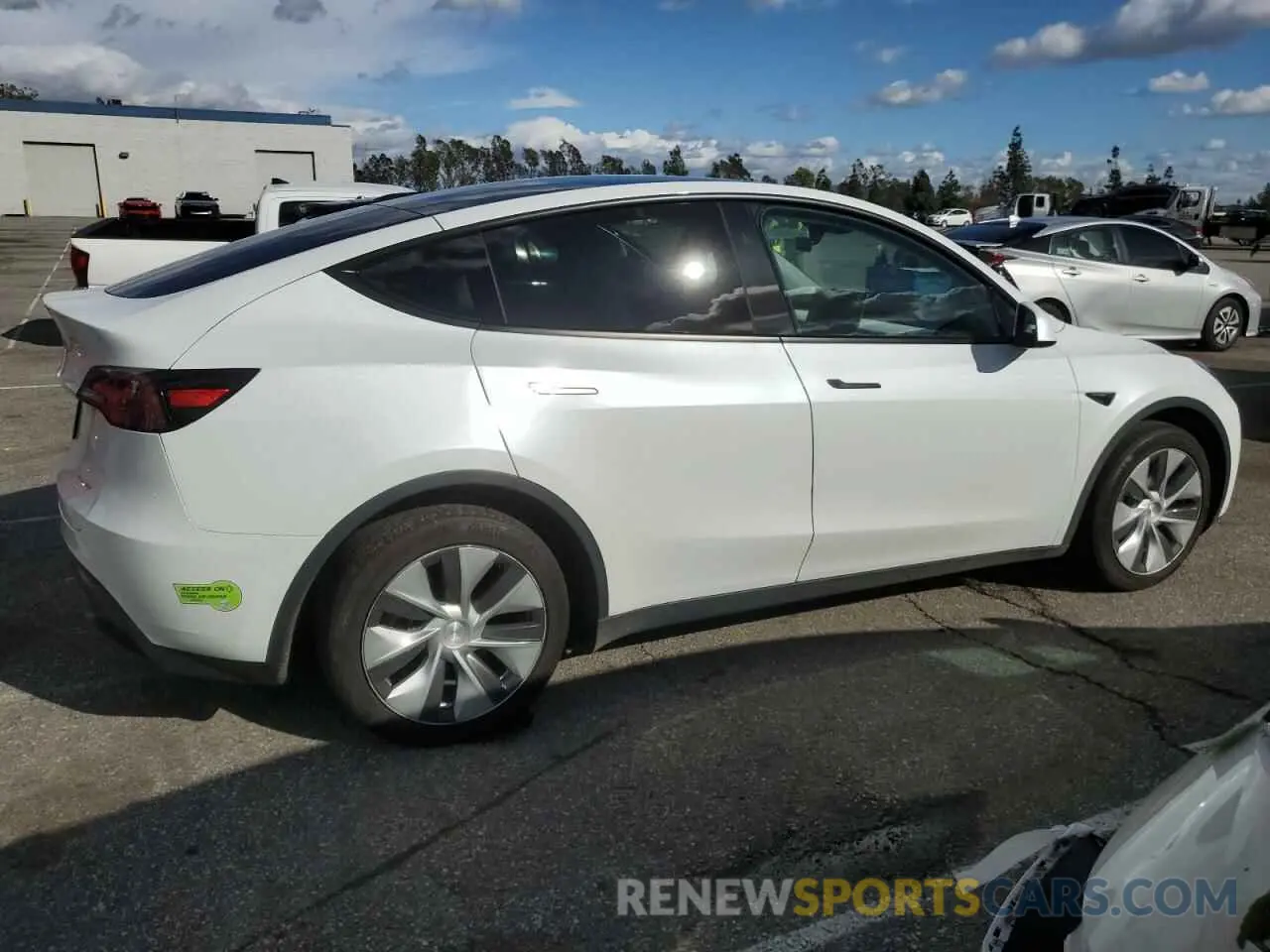 3 Photograph of a damaged car 7SAYGDEE1PF800458 TESLA MODEL Y 2023