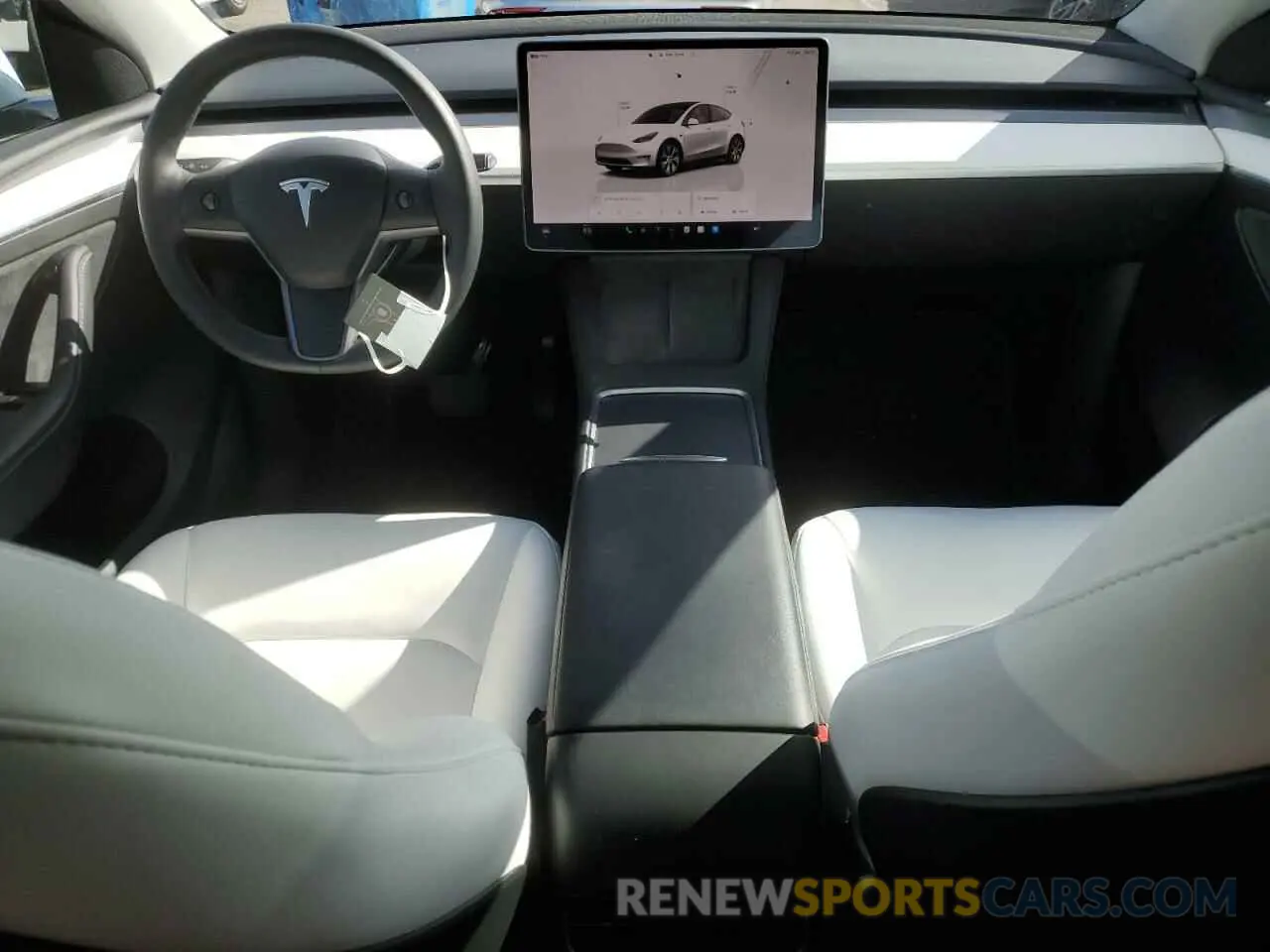 8 Photograph of a damaged car 7SAYGDEE1PF800458 TESLA MODEL Y 2023