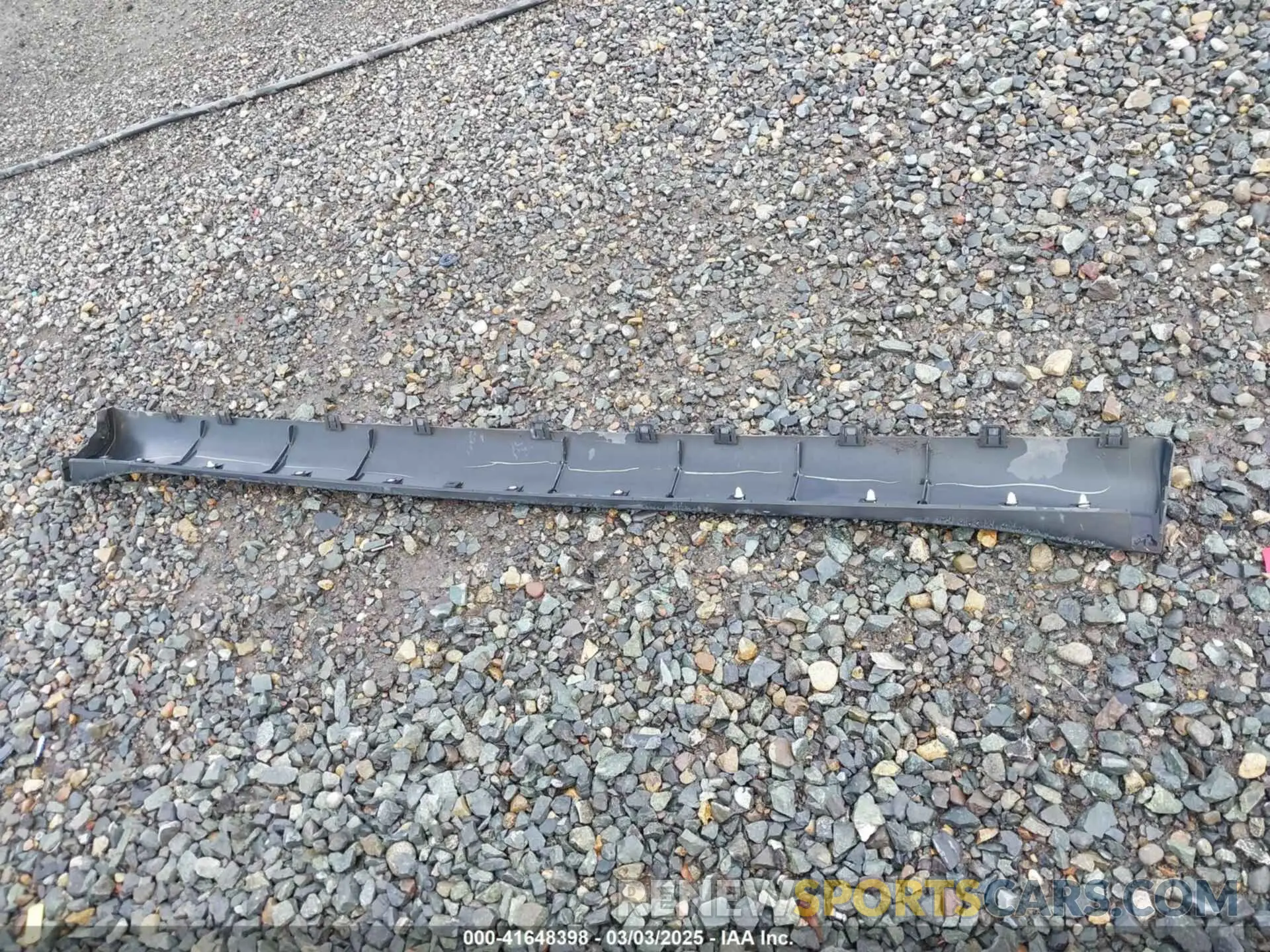 12 Photograph of a damaged car 7SAYGDEE1PF836506 TESLA MODEL Y 2023