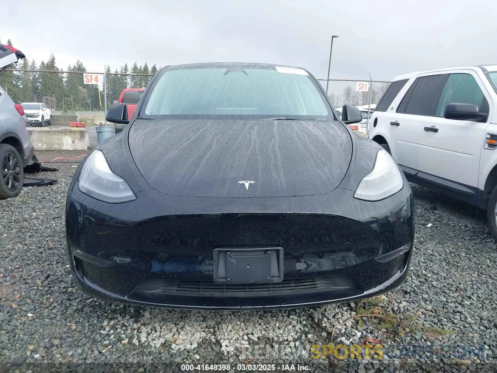 13 Photograph of a damaged car 7SAYGDEE1PF836506 TESLA MODEL Y 2023