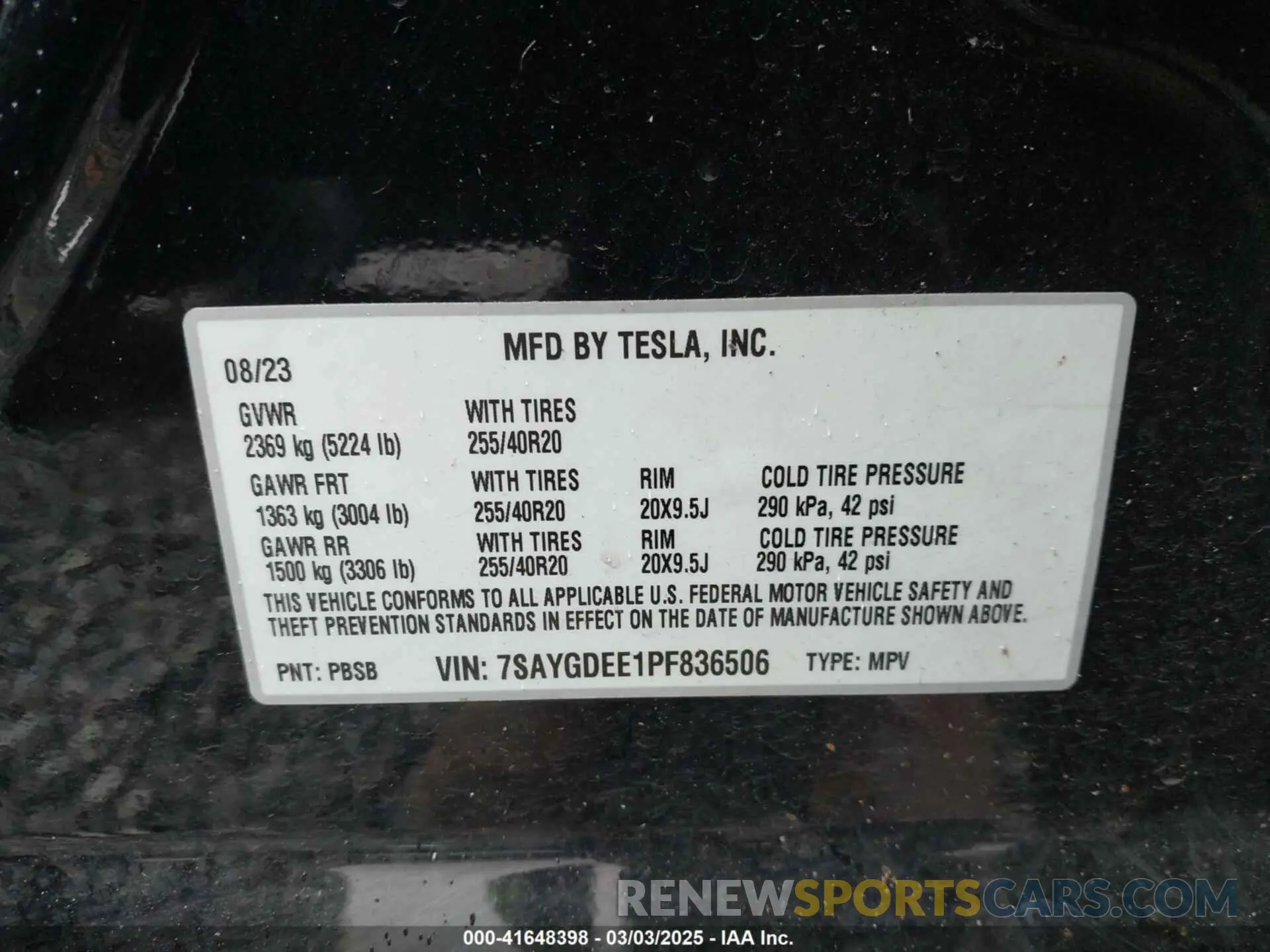 9 Photograph of a damaged car 7SAYGDEE1PF836506 TESLA MODEL Y 2023