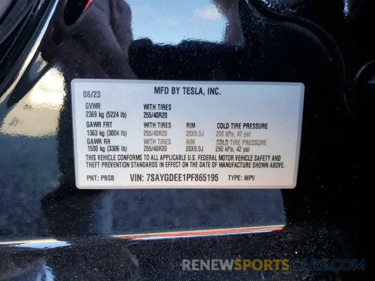 13 Photograph of a damaged car 7SAYGDEE1PF865195 TESLA MODEL Y 2023
