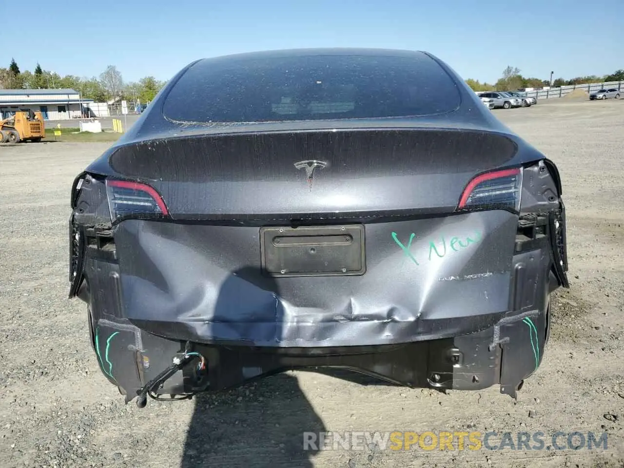 6 Photograph of a damaged car 7SAYGDEE1PF873698 TESLA MODEL Y 2023