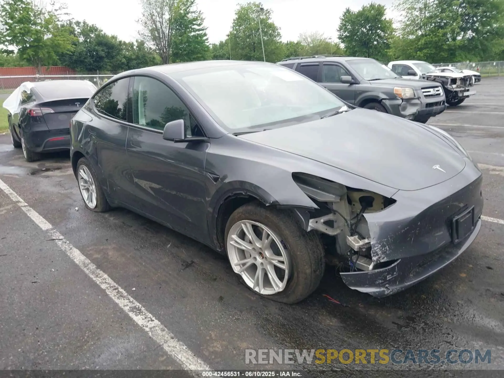 1 Photograph of a damaged car 7SAYGDEE1PF879016 TESLA MODEL Y 2023