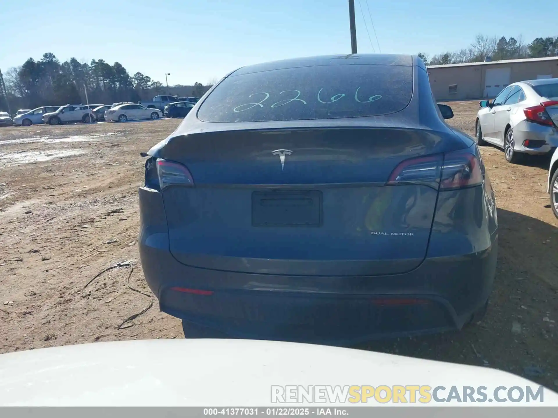 16 Photograph of a damaged car 7SAYGDEE1PF886371 TESLA MODEL Y 2023