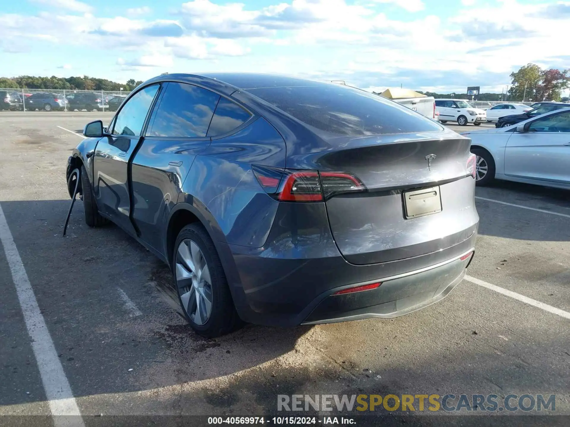 3 Photograph of a damaged car 7SAYGDEE1PF891960 TESLA MODEL Y 2023