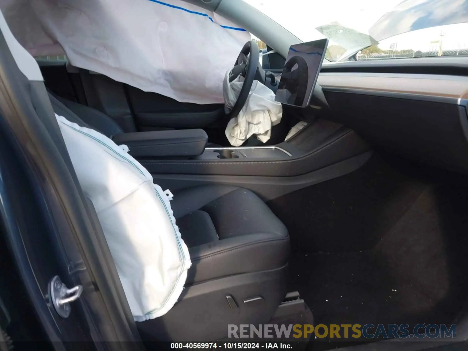 5 Photograph of a damaged car 7SAYGDEE1PF891960 TESLA MODEL Y 2023