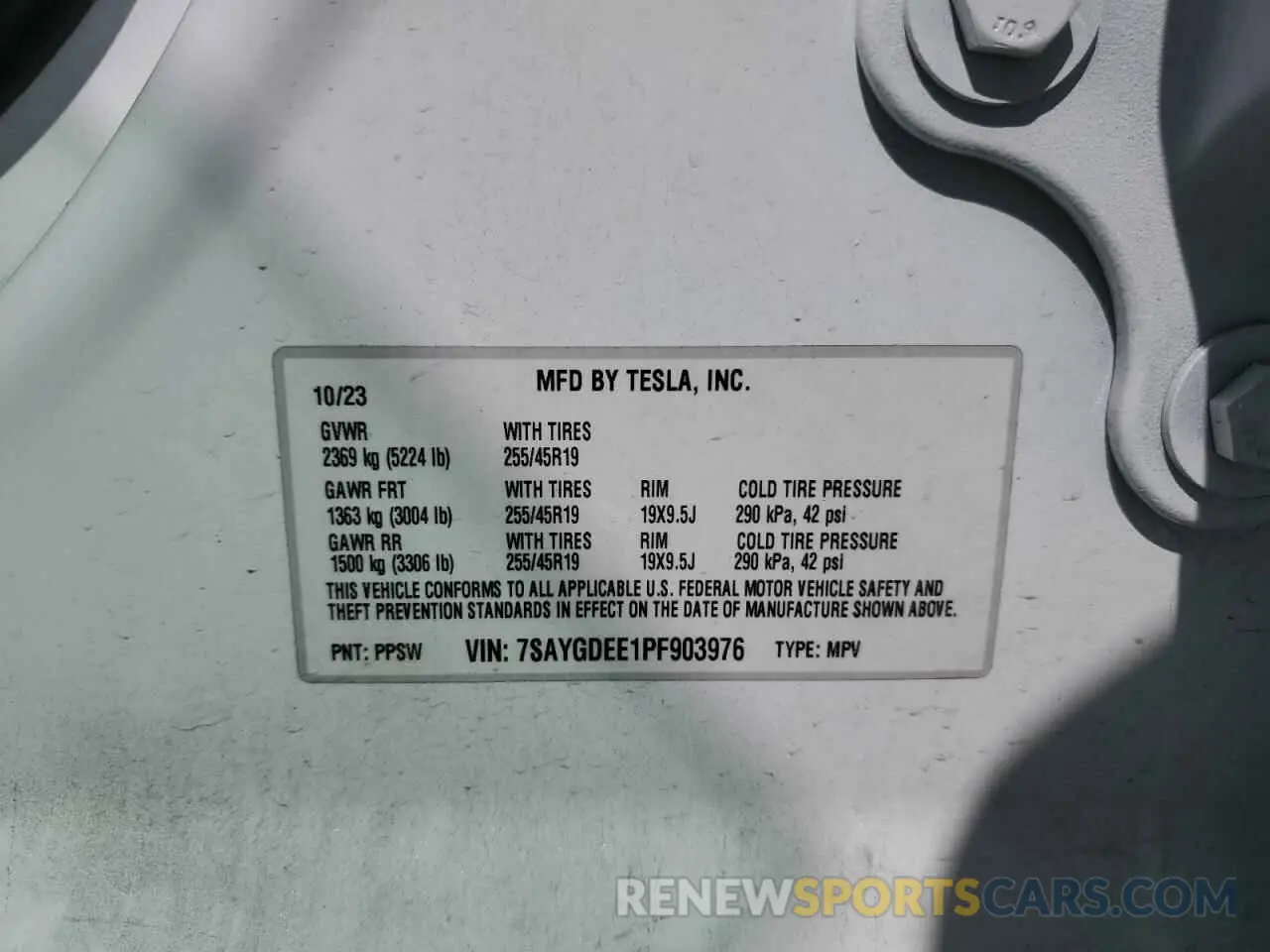13 Photograph of a damaged car 7SAYGDEE1PF903976 TESLA MODEL Y 2023