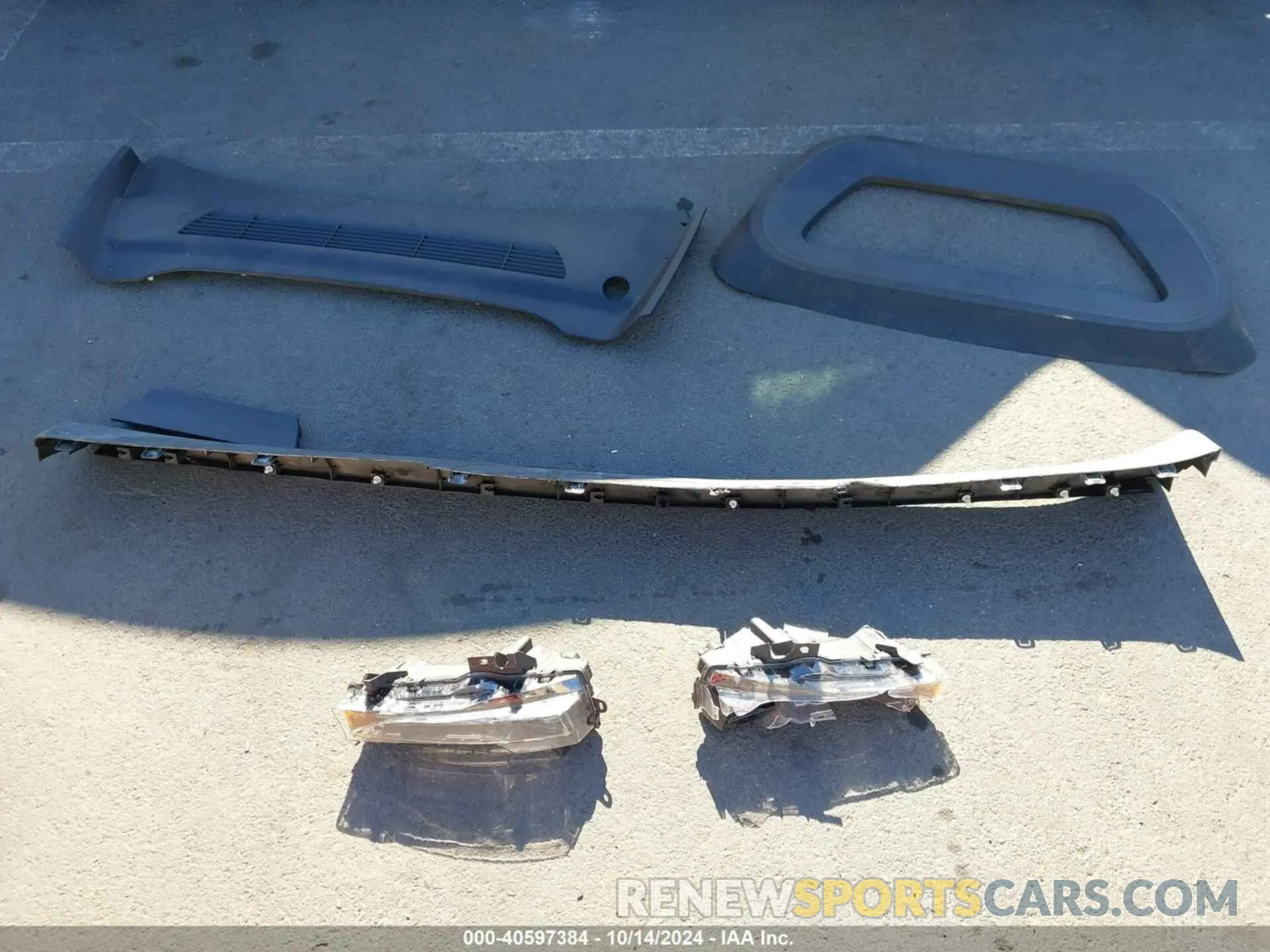 11 Photograph of a damaged car 7SAYGDEE1PF920924 TESLA MODEL Y 2023