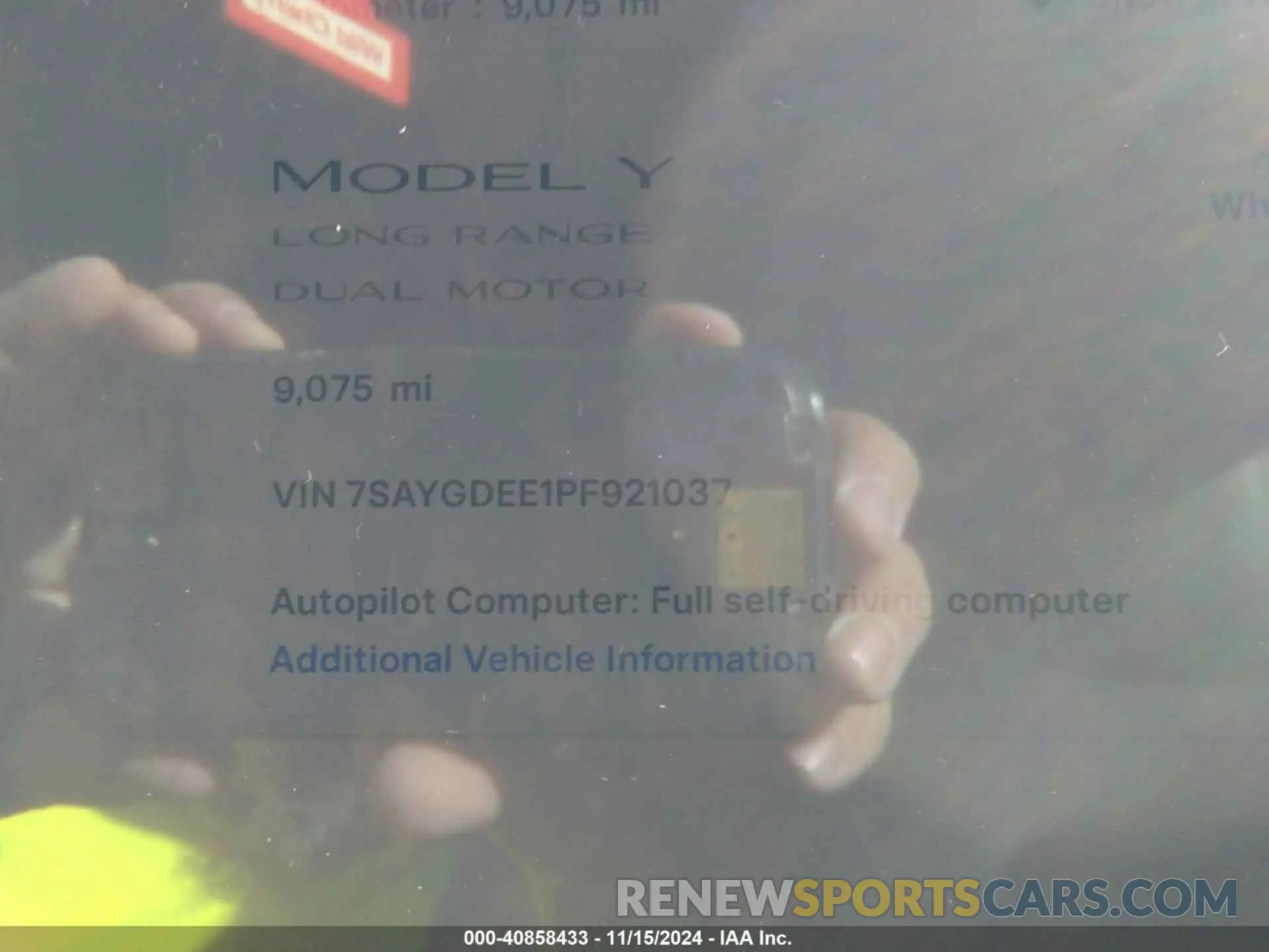 14 Photograph of a damaged car 7SAYGDEE1PF921037 TESLA MODEL Y 2023