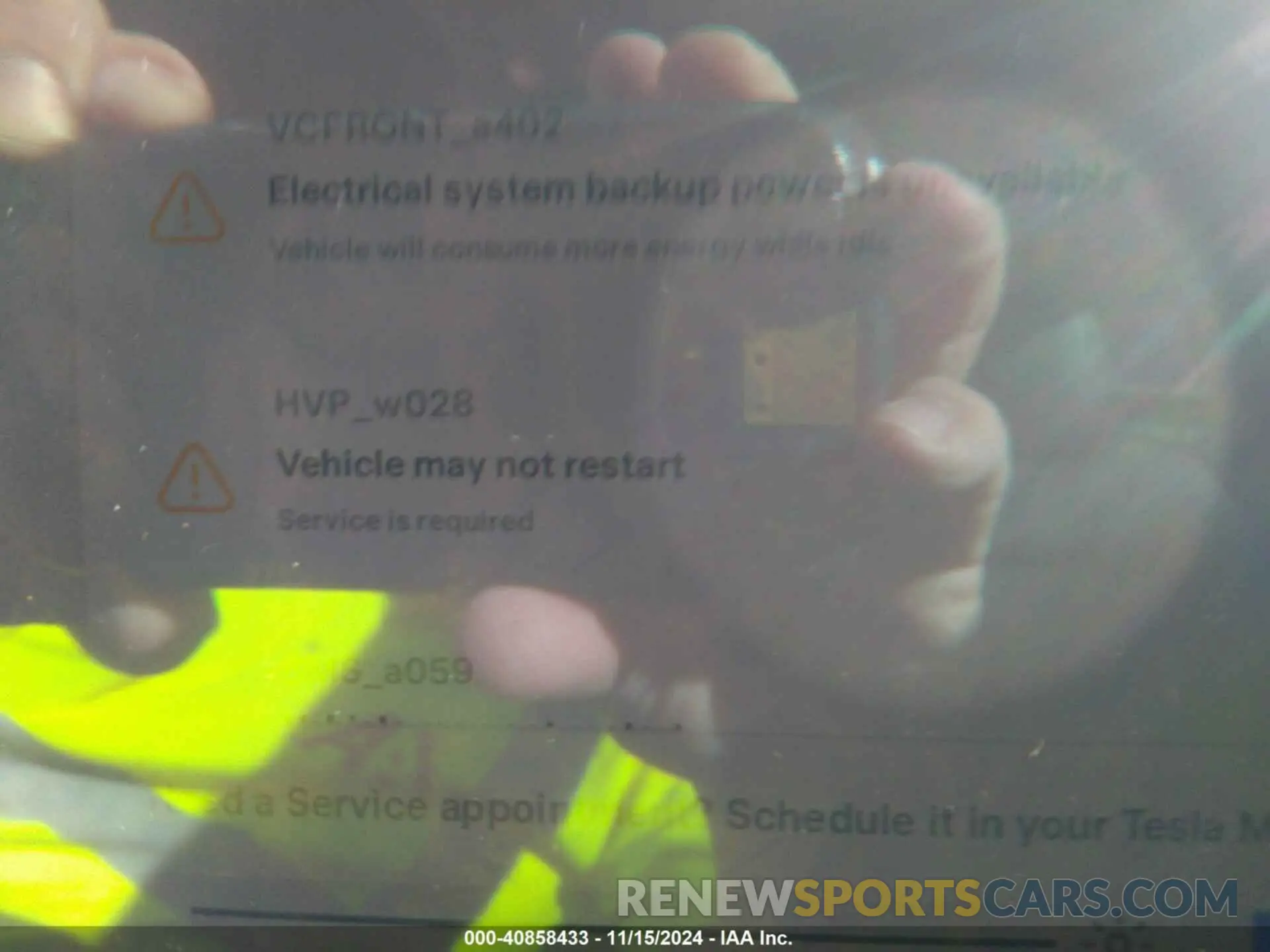16 Photograph of a damaged car 7SAYGDEE1PF921037 TESLA MODEL Y 2023