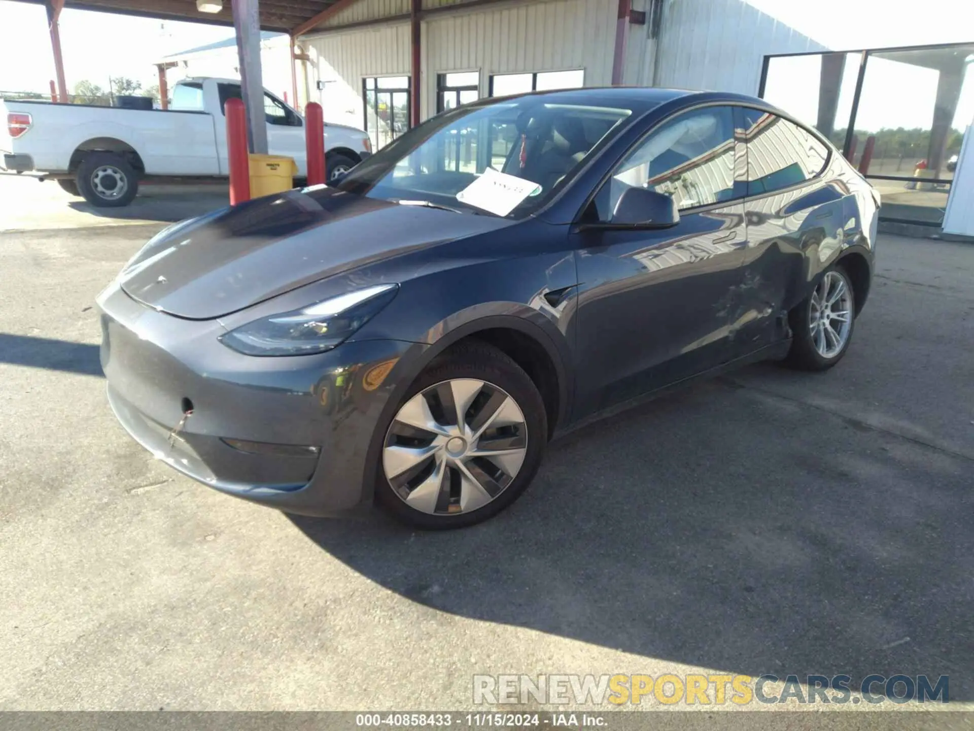 2 Photograph of a damaged car 7SAYGDEE1PF921037 TESLA MODEL Y 2023