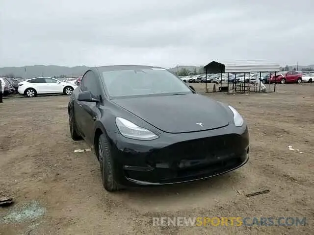 10 Photograph of a damaged car 7SAYGDEE1PF923998 TESLA MODEL Y 2023