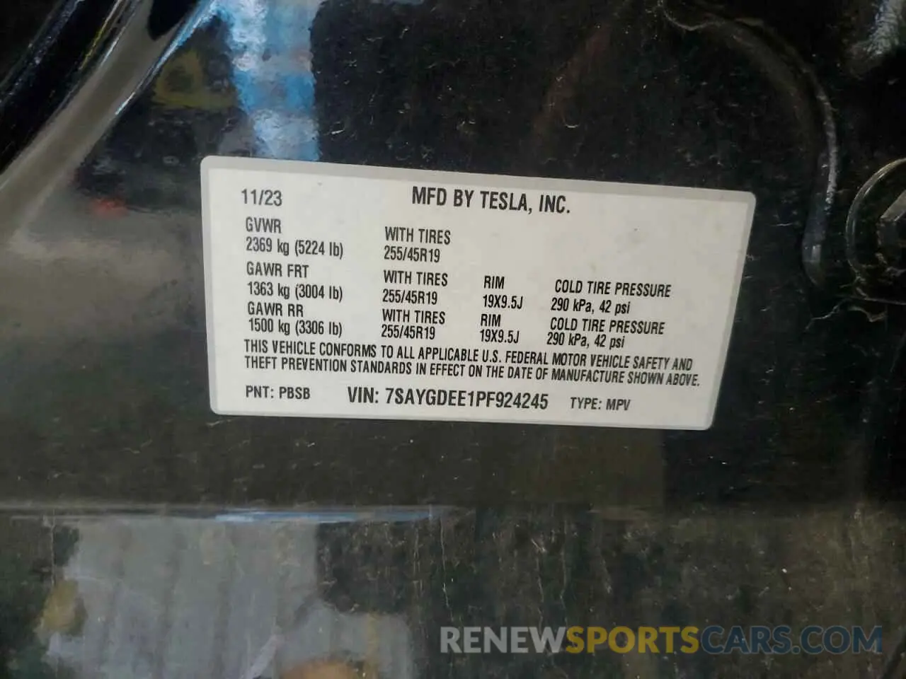 12 Photograph of a damaged car 7SAYGDEE1PF924245 TESLA MODEL Y 2023