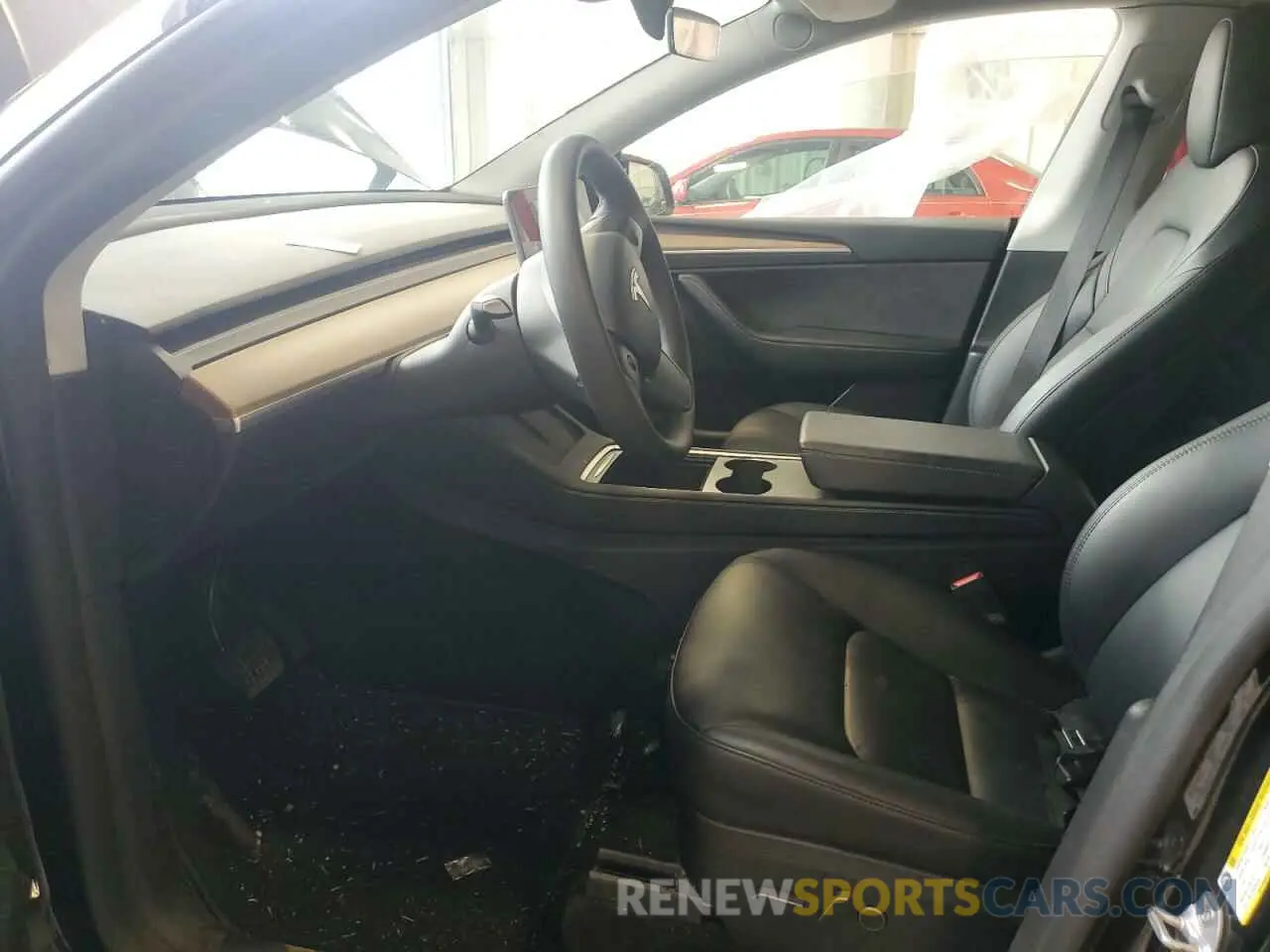 7 Photograph of a damaged car 7SAYGDEE1PF924245 TESLA MODEL Y 2023