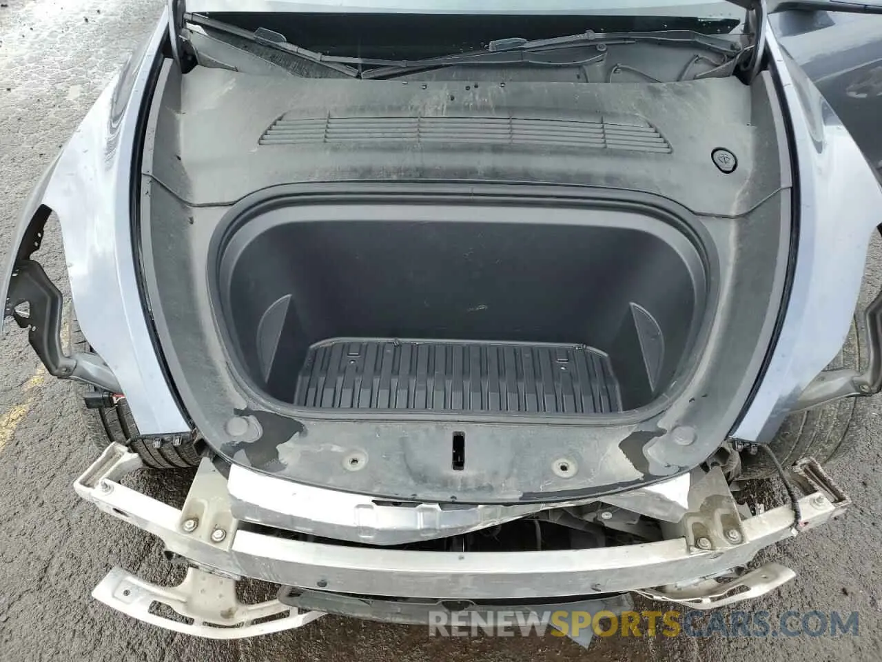 12 Photograph of a damaged car 7SAYGDEE1PF937867 TESLA MODEL Y 2023