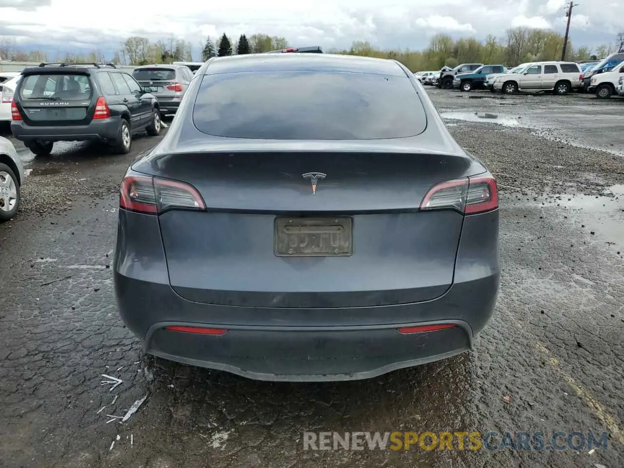 6 Photograph of a damaged car 7SAYGDEE1PF937867 TESLA MODEL Y 2023