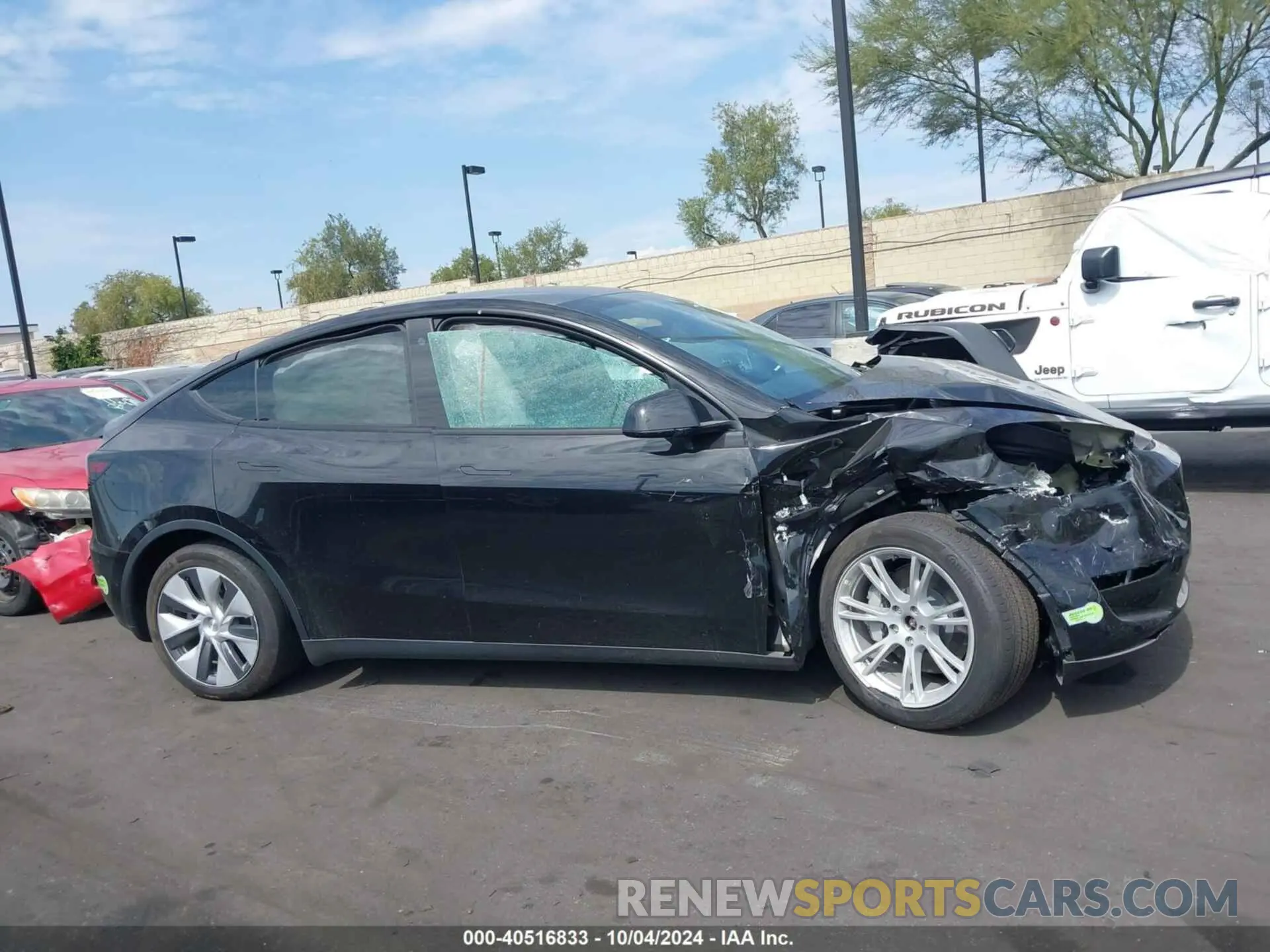 14 Photograph of a damaged car 7SAYGDEE2PA022992 TESLA MODEL Y 2023