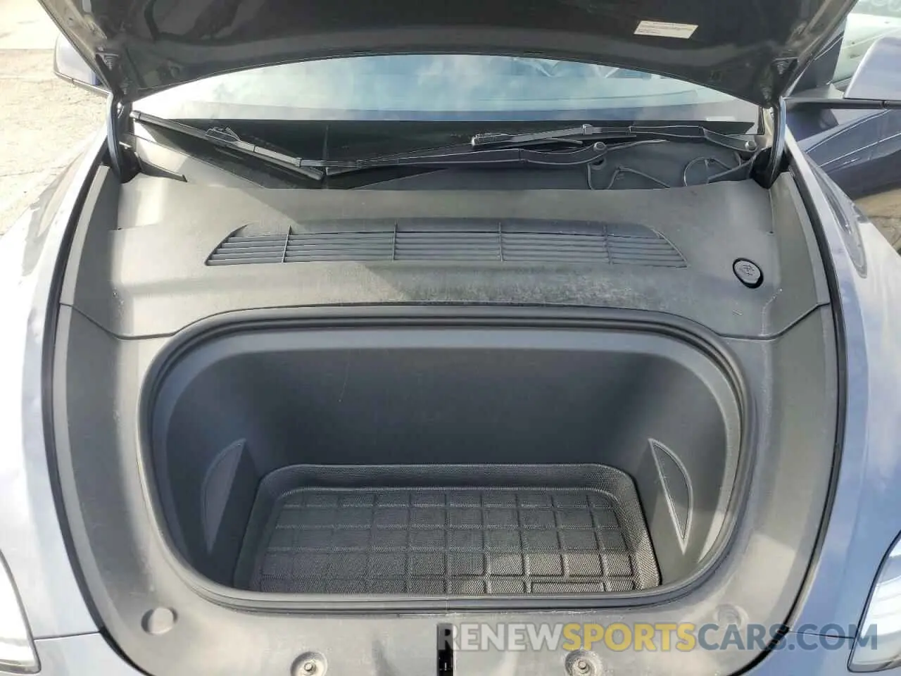11 Photograph of a damaged car 7SAYGDEE2PA024693 TESLA MODEL Y 2023