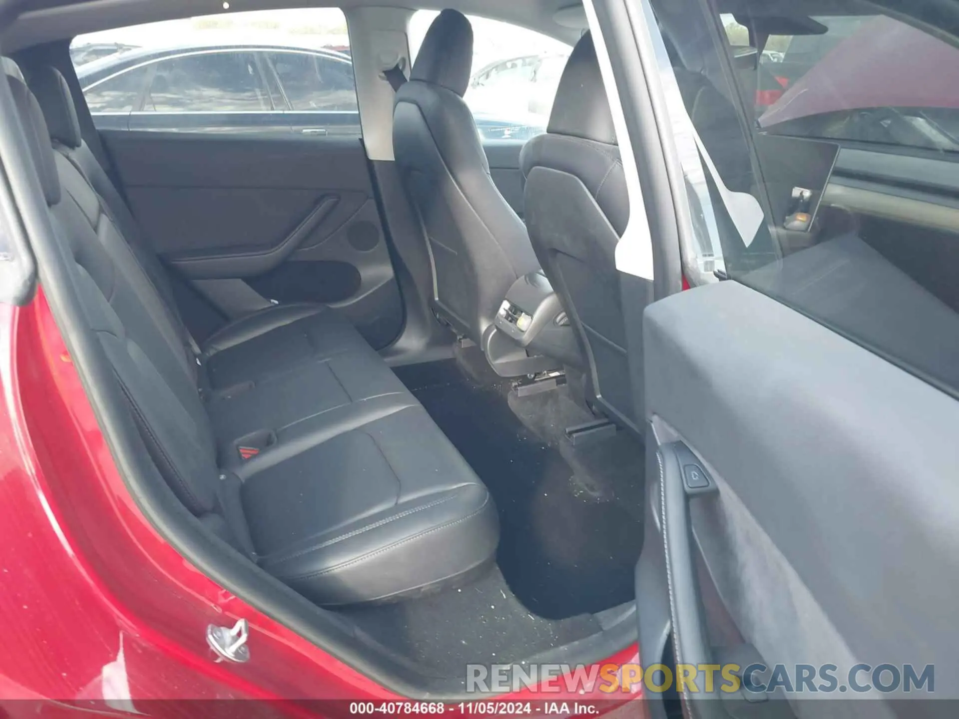 8 Photograph of a damaged car 7SAYGDEE2PA025276 TESLA MODEL Y 2023