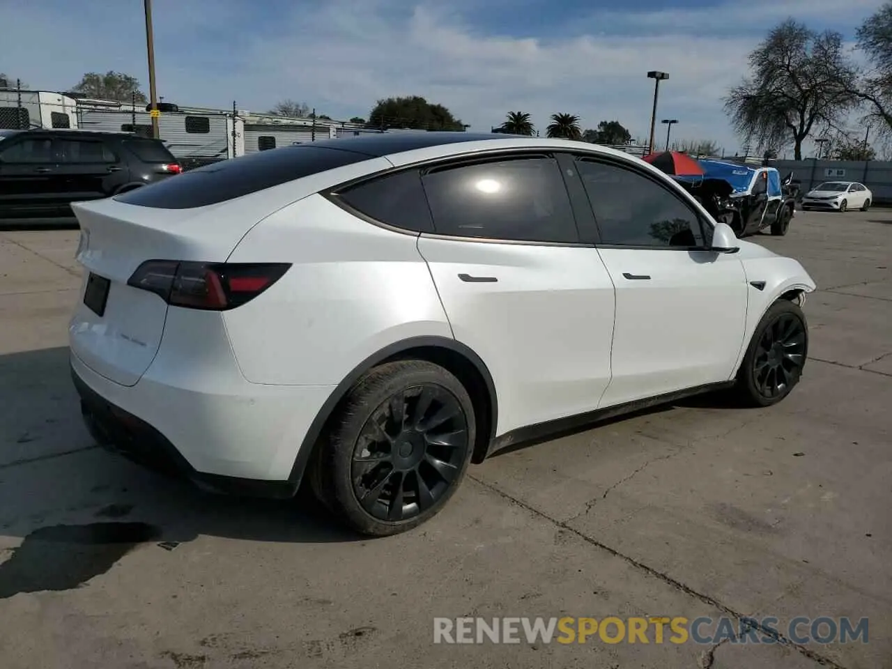 3 Photograph of a damaged car 7SAYGDEE2PA065048 TESLA MODEL Y 2023
