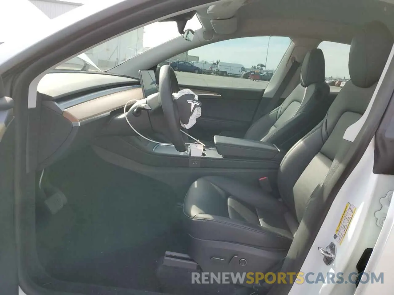 7 Photograph of a damaged car 7SAYGDEE2PA065048 TESLA MODEL Y 2023
