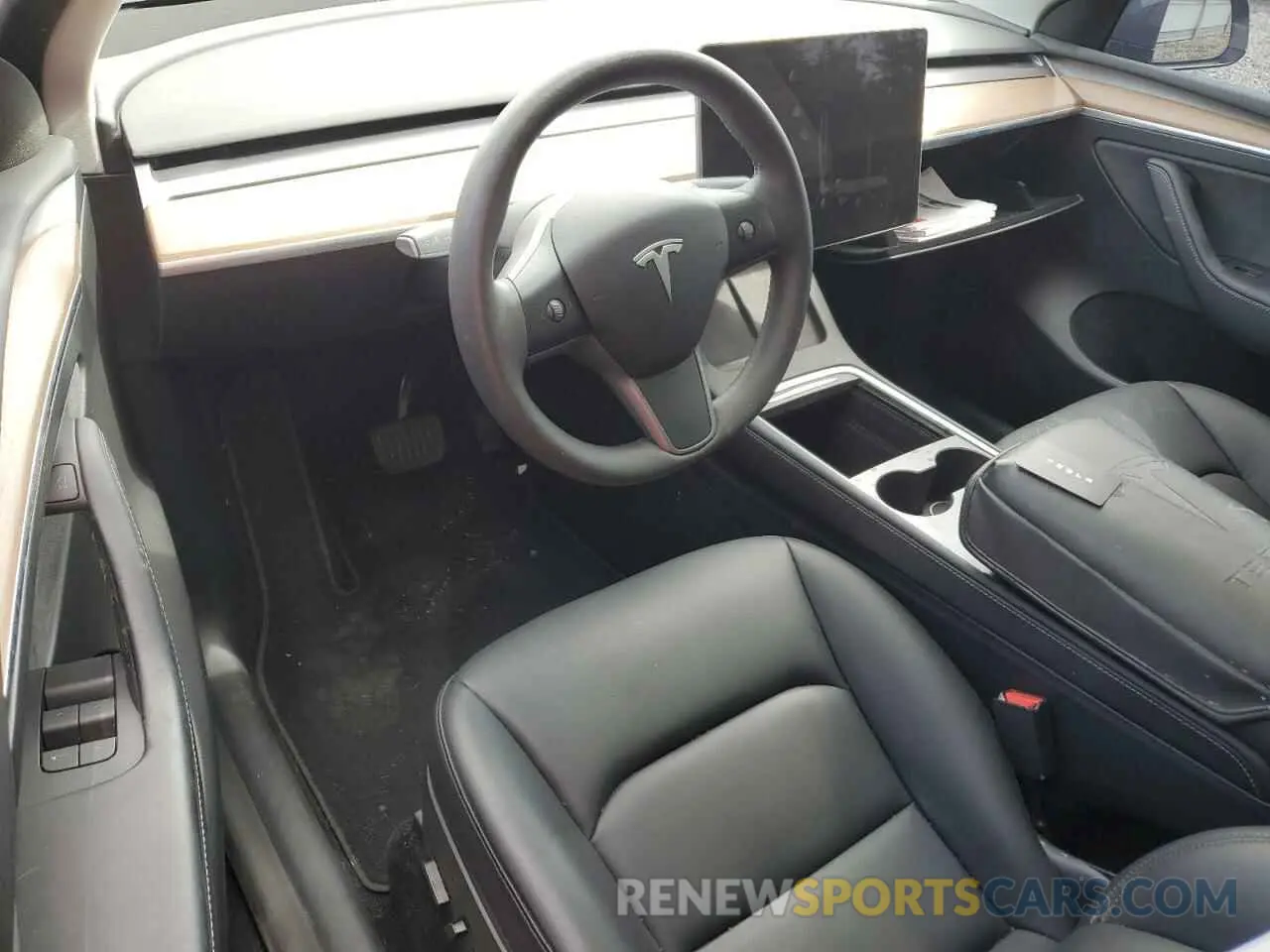 8 Photograph of a damaged car 7SAYGDEE2PA075241 TESLA MODEL Y 2023