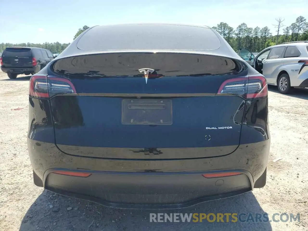 6 Photograph of a damaged car 7SAYGDEE2PA084828 TESLA MODEL Y 2023