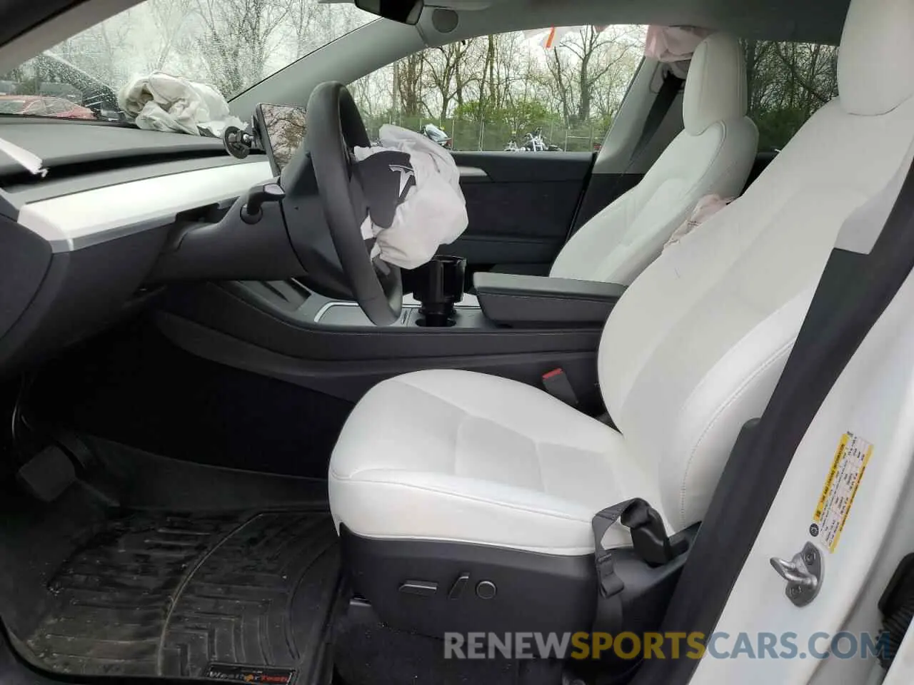 7 Photograph of a damaged car 7SAYGDEE2PA093478 TESLA MODEL Y 2023