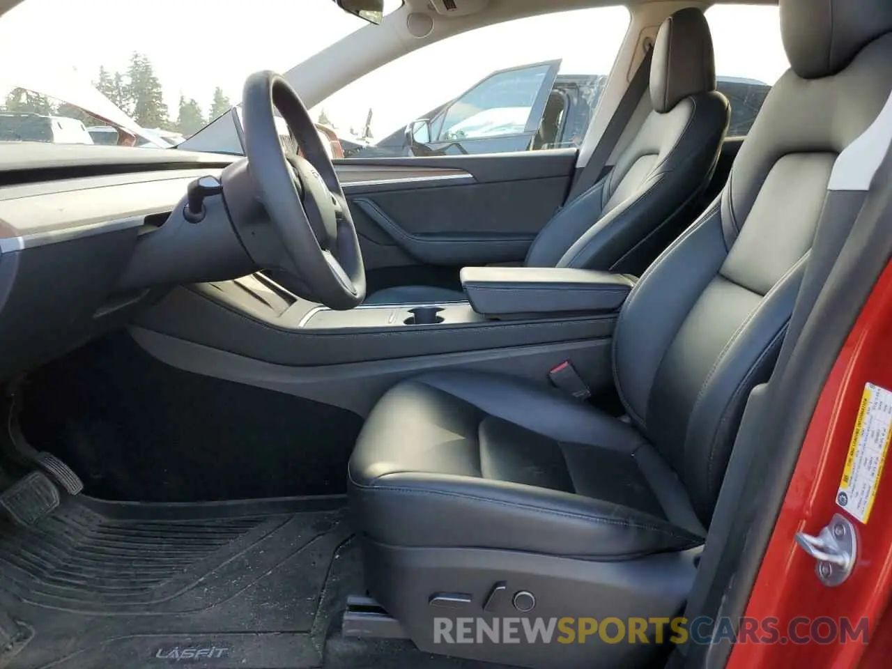 7 Photograph of a damaged car 7SAYGDEE2PA103037 TESLA MODEL Y 2023