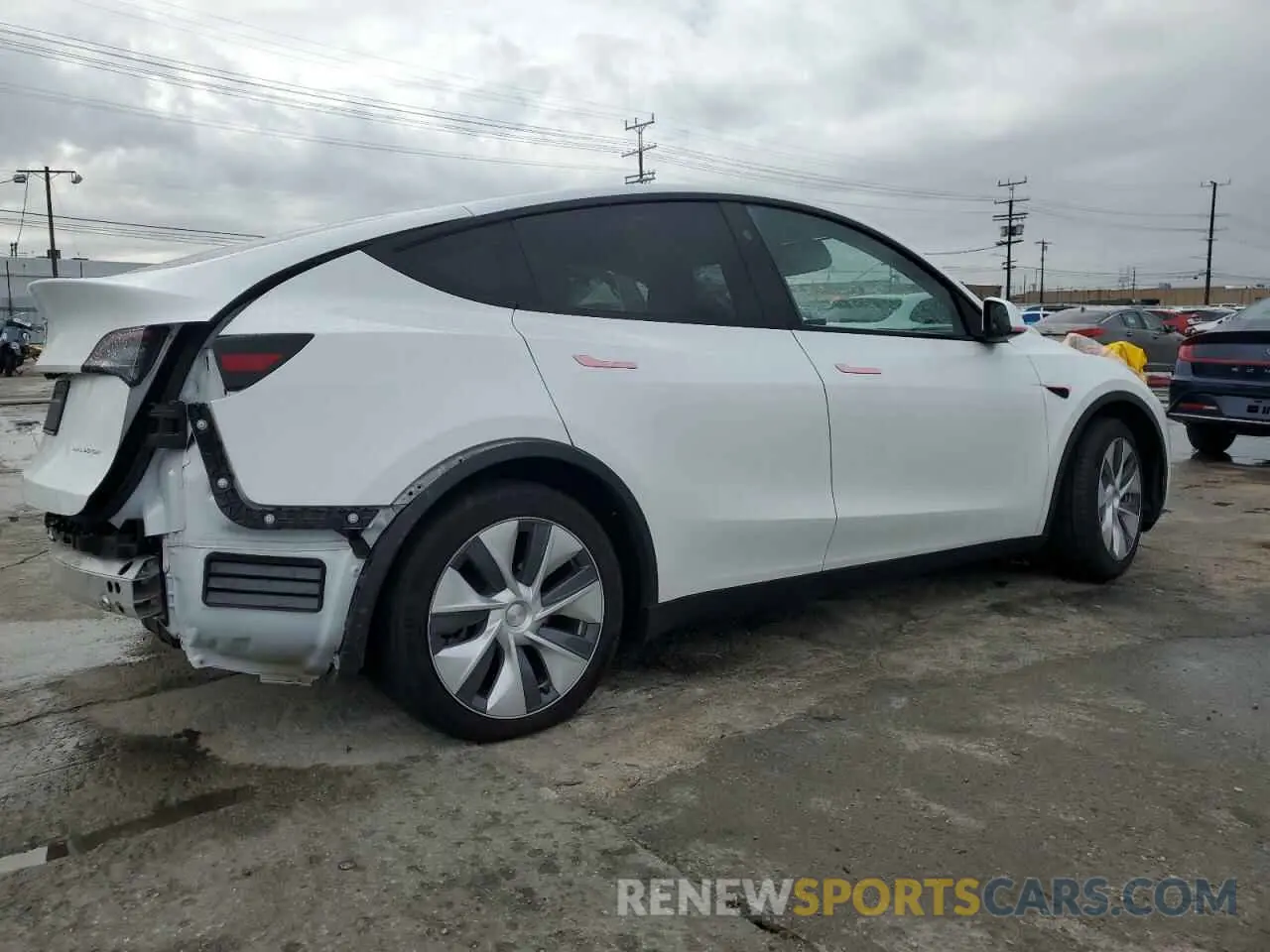 3 Photograph of a damaged car 7SAYGDEE2PA148155 TESLA MODEL Y 2023