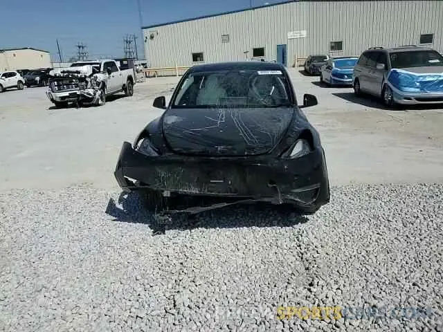 11 Photograph of a damaged car 7SAYGDEE2PA156384 TESLA MODEL Y 2023