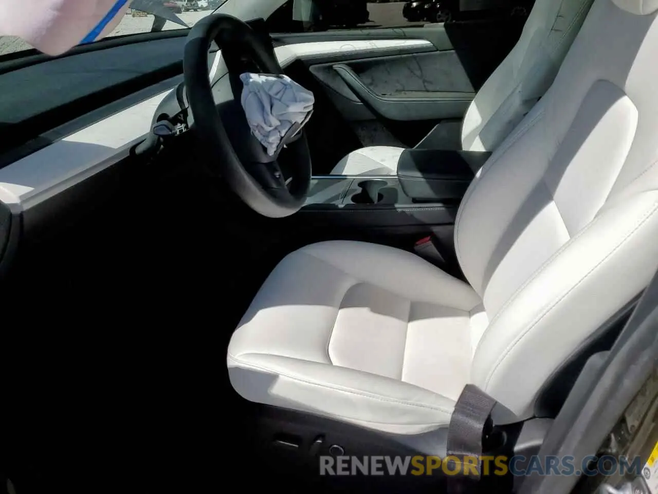 7 Photograph of a damaged car 7SAYGDEE2PA156384 TESLA MODEL Y 2023